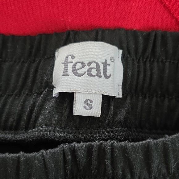 Feat Men's Size Small Black Pull On Athletic Shorts - Picture 2 of 5